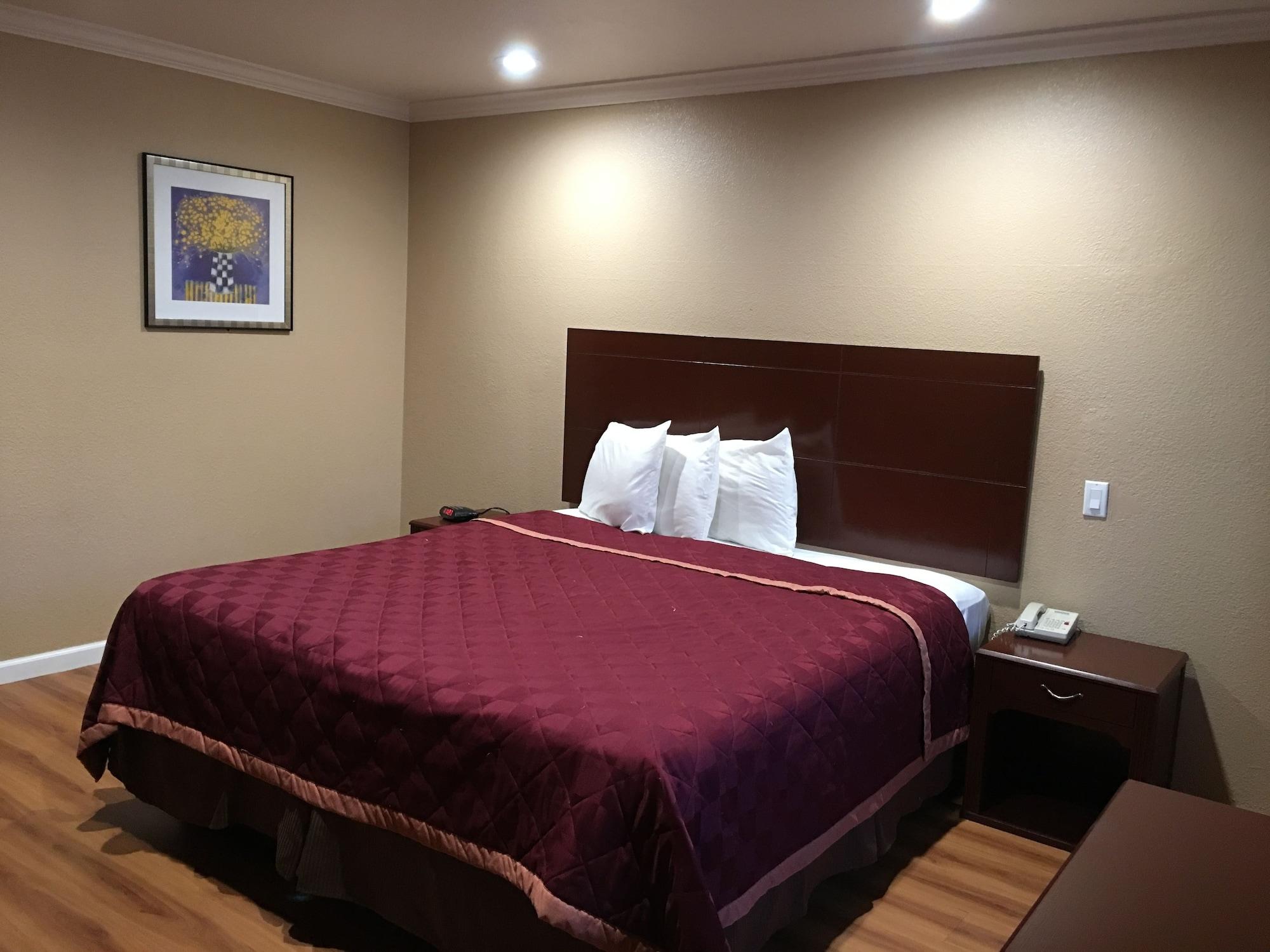 Express Inn & Suites Ontario Airport Exterior photo